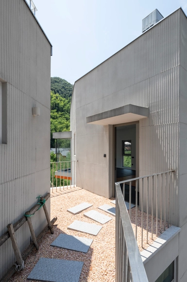 Zheng House / FAR WORKSHOP - Exterior Photography, Houses, Balcony