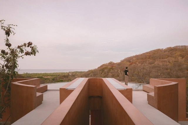Casa Tobi / Espacio 18 Arquitectura - Casas